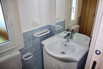 mobilheim-camping-gardasee-castelletto-lemaior-terrazza-11