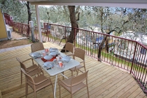 mobilheim-camping-gardasee-castelletto-lemaior-peler3-terrasse-04